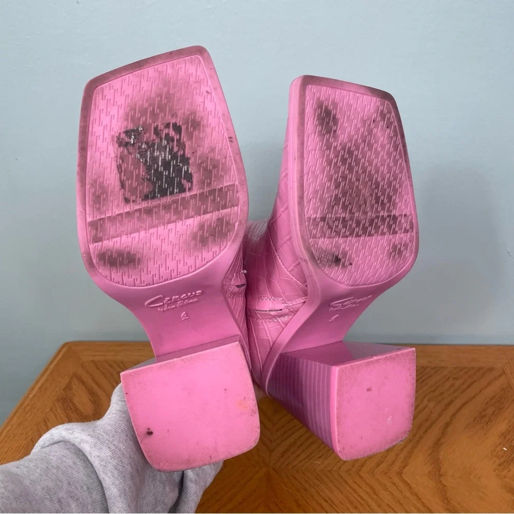 Circus by Sam Edelman Pink Croc Layla Embossed Block Heel‎ Bootie Boot Size 6